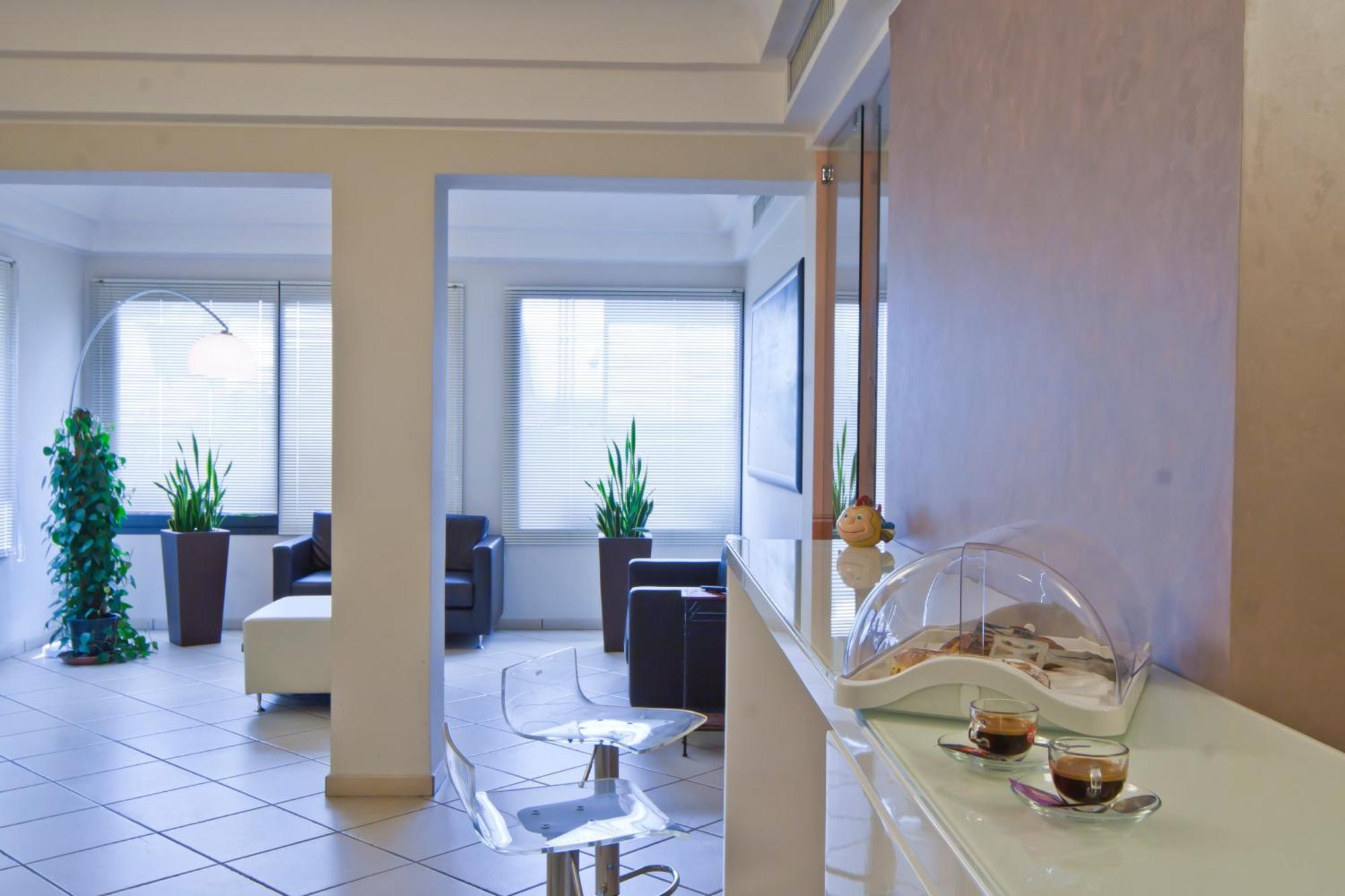 Residence Divina Римини Экстерьер фото