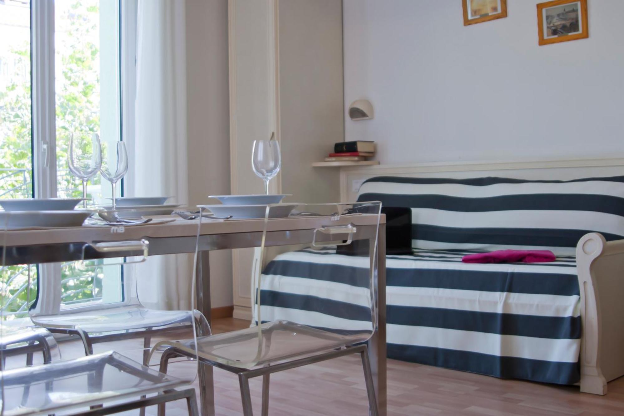 Residence Divina Римини Экстерьер фото