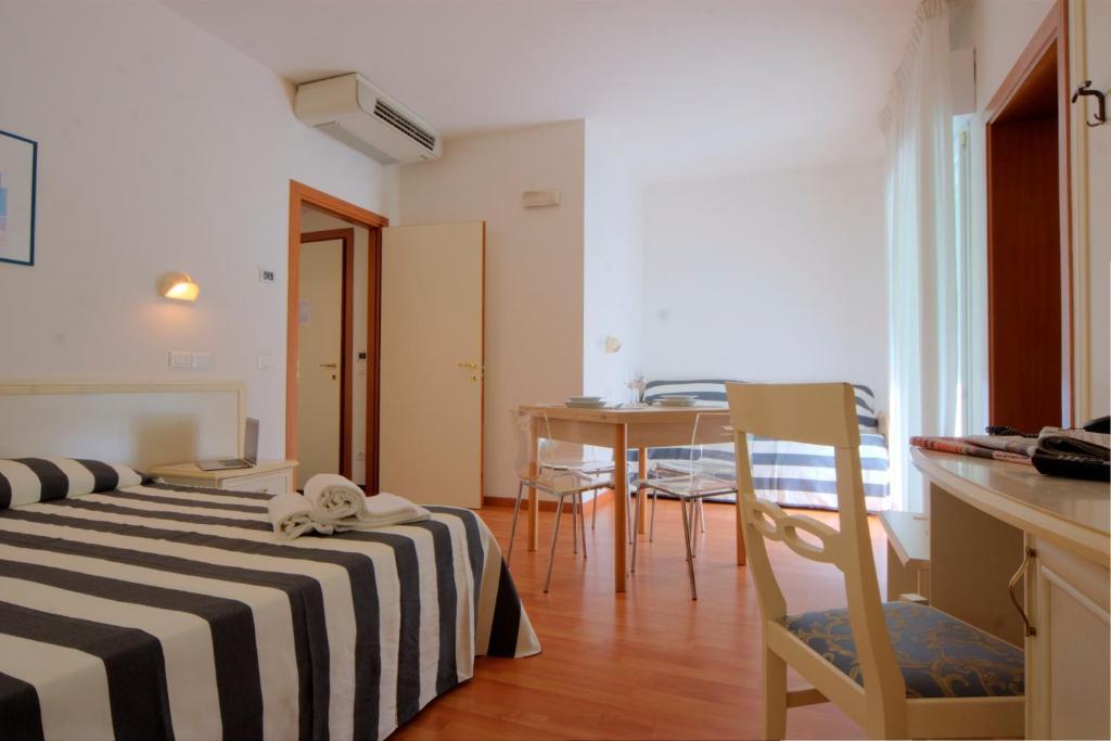 Residence Divina Римини Номер фото